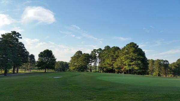 South Hill Country Club