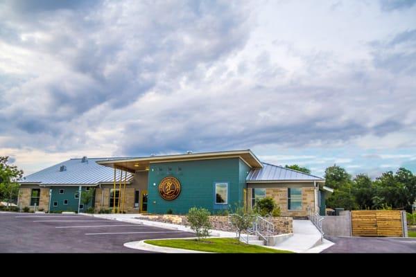 Stepping Stone School at Southpark Meadows-Onion Creek in South Austin,  offers the best family service, Early Childhood Education and child