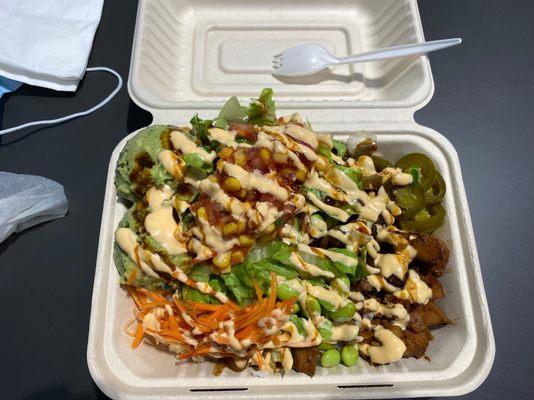 Black pepper beef rice bowl