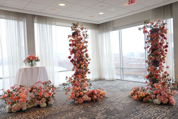 boston weddings ,
wedding arch,
city wedding