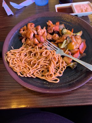 Hibachi Chicken with noodles