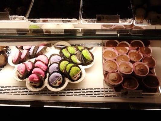 Cute decorated Oreo cookies