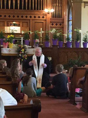 Rev. Linda during the children's service.