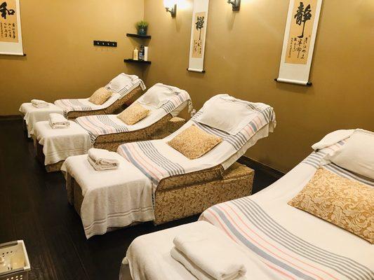 Reflexology area, clean and relax