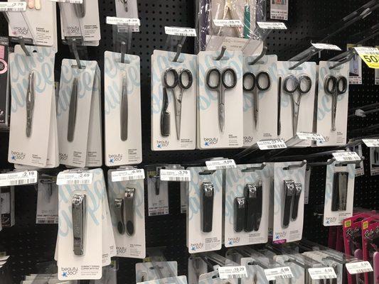 Who knew so many scissor choices!?!?!?