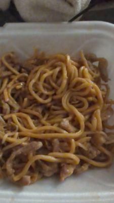 Pork lo mein