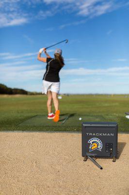 TrackMan Launchmonitor is available in your lessons for feedback! No guessing!