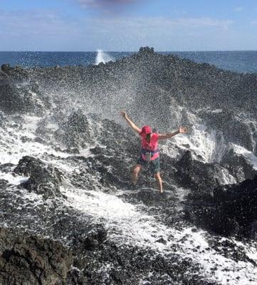 Jessica Miller in Hawaii, she travels the world!