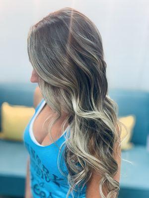 18in Tape in extensions and balayage