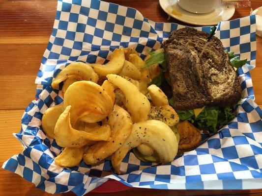 1/2 sandwich with soup and fries