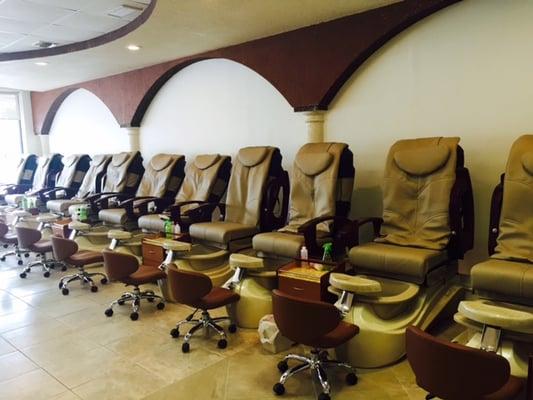 We have 12 spa chairs to better serve you and your needs.