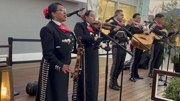 Mariachi Corazón de Maria performing!