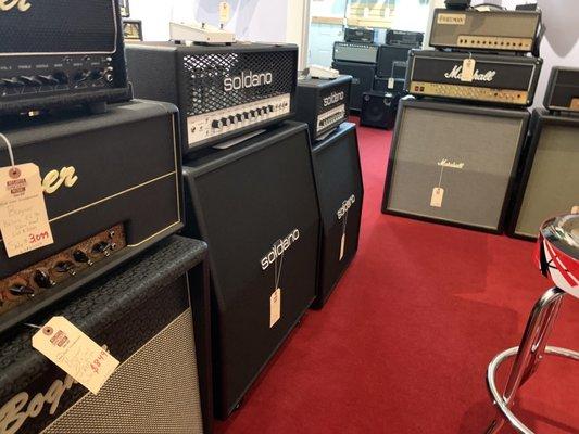 Amps for days...