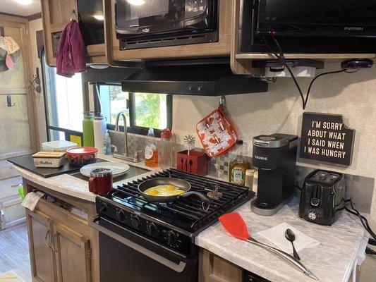 I absolutely love my kitchen layout.