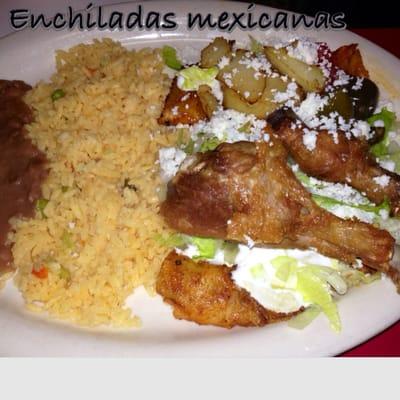 Ricas Enchiladas Mexicanas. Estilo Michoacan