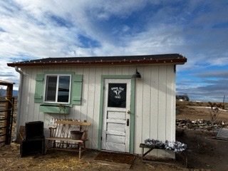 Daisy Girl Dairy cottage