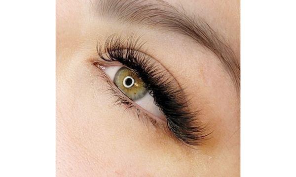 Volume EyeLash Extension