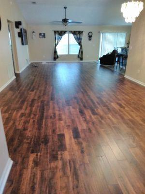 Engineered floor in a living room/ dining room combo