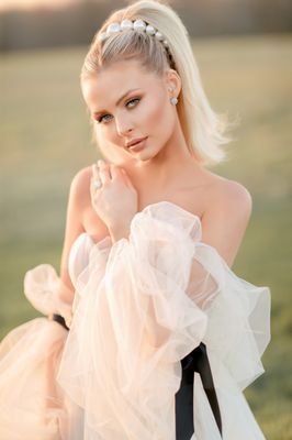 Bridal editorial portrait in New York.