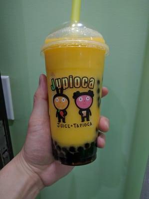 Mango slush with bubbles