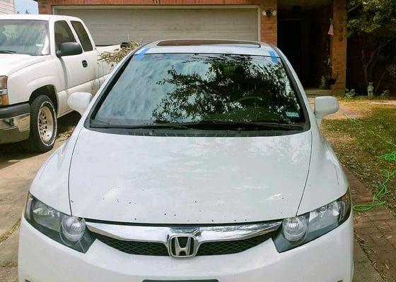 Completed windshield replacment in Austin, TX