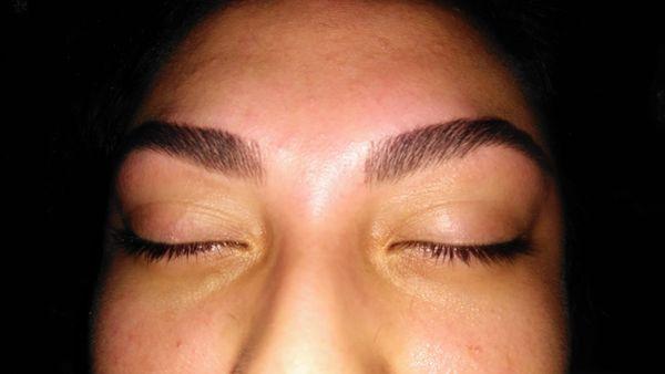 Eyebrow sculpting done by  Threading