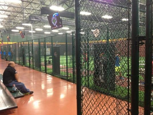 Huge indoor climate controlled baseball and softball training facility