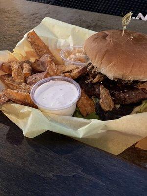 Spicy PB&J Burger