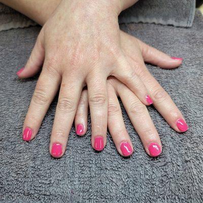 Gel polish manicure l.