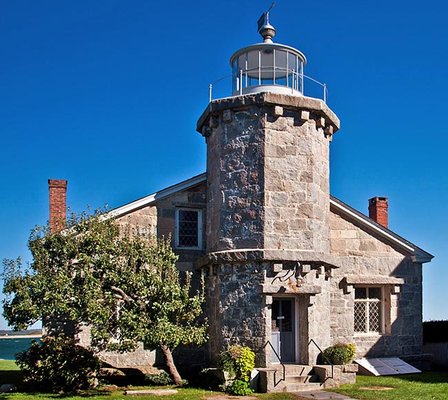 After you stop in to the Gallery, visit the historic Stonington Lighthouse at the end of Water Street!