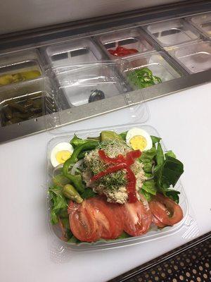 Tuna salad platter