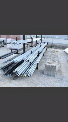 Galvanized Steel and SCH 80 Black Steel Pipe