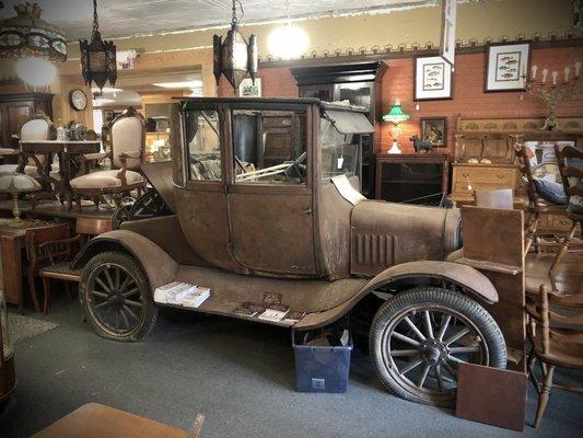 Ballston Spa Antique Center