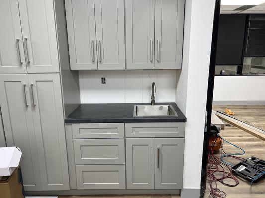 Cabinet & sink install