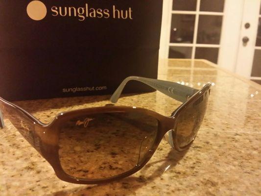 I only wear Maui Jims... they have a great replacement lens policy.