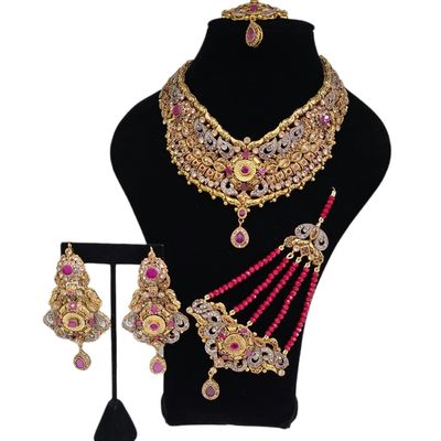 Hand-made gold plated set