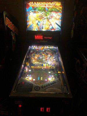 Pinball machine