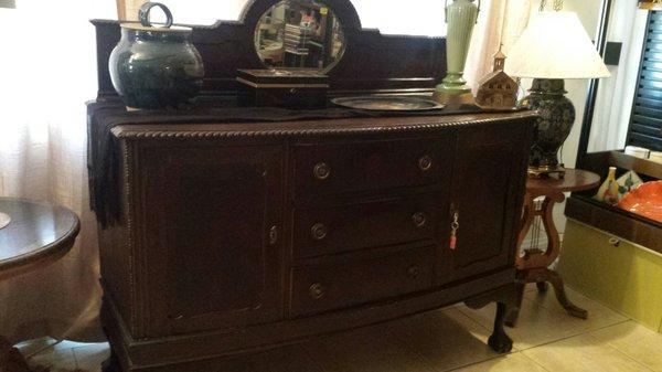 Beautifull high quality antiques at affordable prices