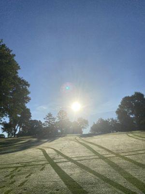 Hole 10 fairway is looking beautiful this great morning!!