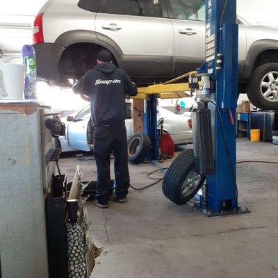 Adam Davenport fixing my 2005 Hyundai Tuscon