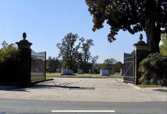 Willowdale Cemetery