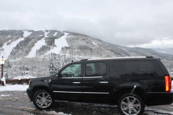 Transfer from DIA to Vail. Black car service. Luxury SUV/Limo Service.