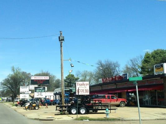 2013-04-06; Western Auto, Forrest City AR