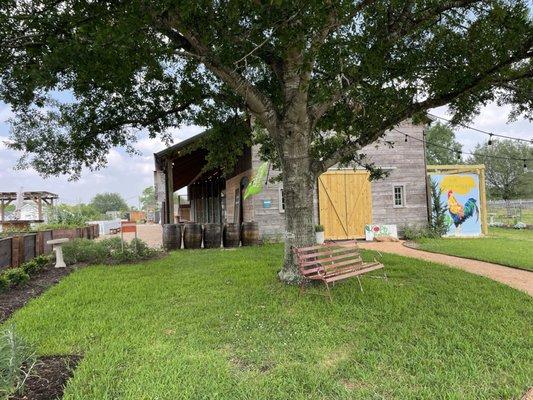 Hope Farms market and barn.