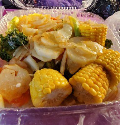 Veggie Heaven (steamed x3 Mixed x1 Corn & $2 potato)