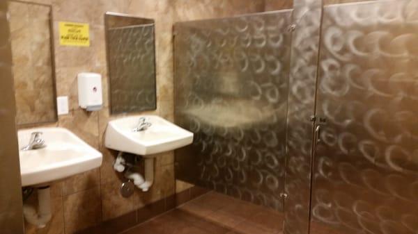 Restroom...very clean. Perfect when you're getting ready for long trips. Cleanliness is rare on places like this. I savor it!