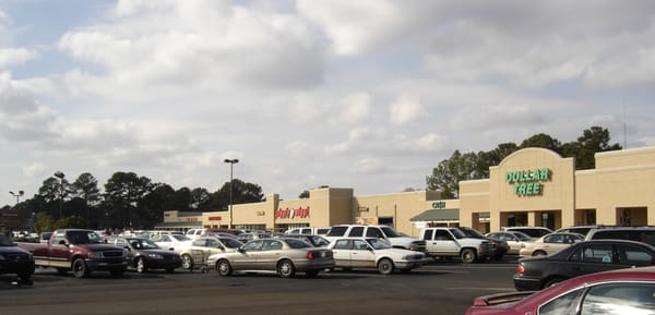 Crossgates Village Shopping Center, Brandon, MS