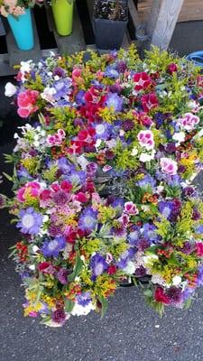 Flowers used in my wedding. They were perfect!