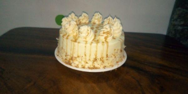 Coconut cream cake