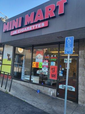 Mini Mart